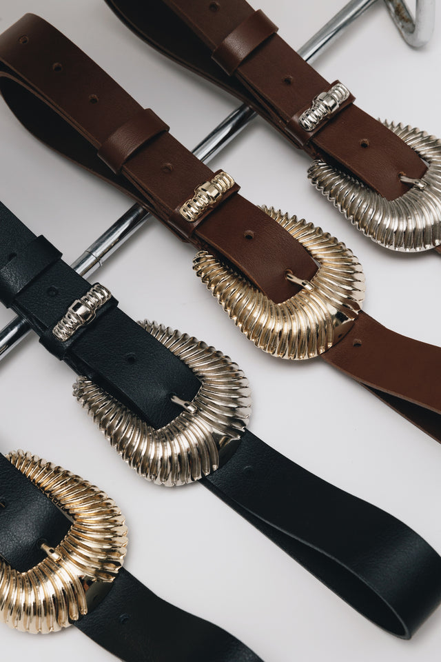 "SARA" BLACK GOLD LEATHER BELT