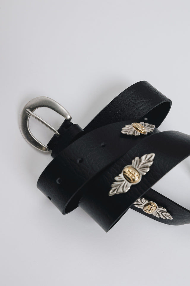 "ROMANTIC DREAMS" BLACK NICKEL LEATHER BELT