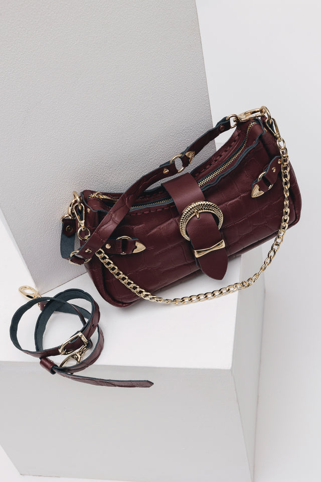 "KISS OF LIFE" CHERRY GOLD SHOULDER BAG