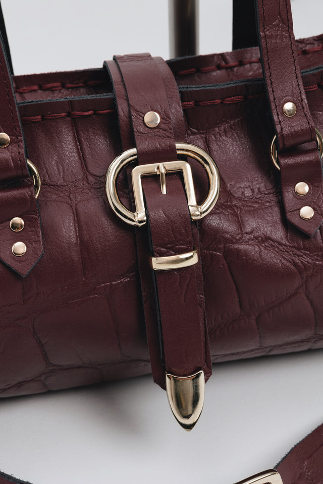 "ENDLESSLY" CHERRY GOLD BARREL BAG