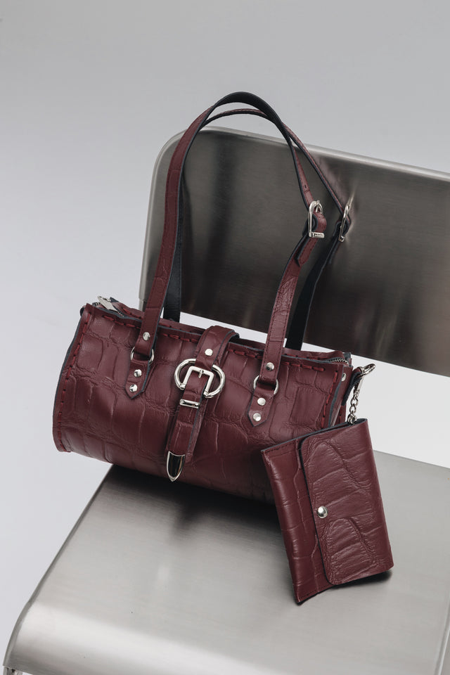 "ENDLESSLY" CHERRY GOLD BARREL BAG