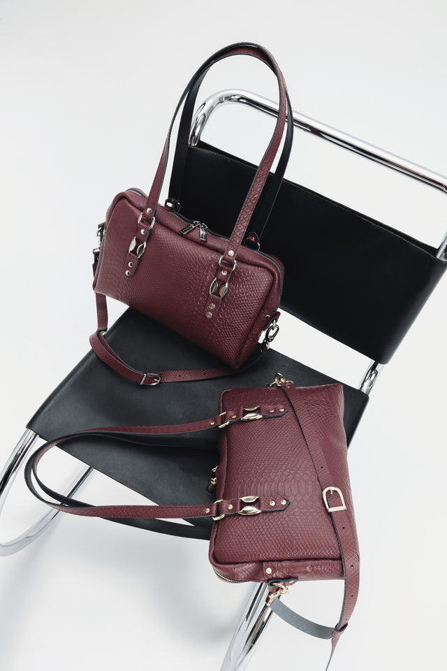 "SENSATION" CHERRY GOLD SHOULDER BAG