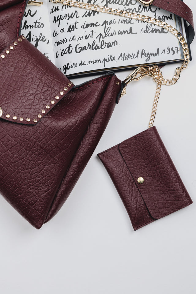 "SOMEWHERE I BELONG" CHERRY GOLD SHOULDER BAG