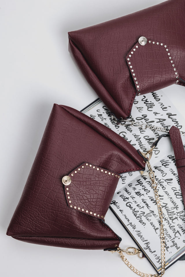 "SOMEWHERE I BELONG" CHERRY GOLD SHOULDER BAG