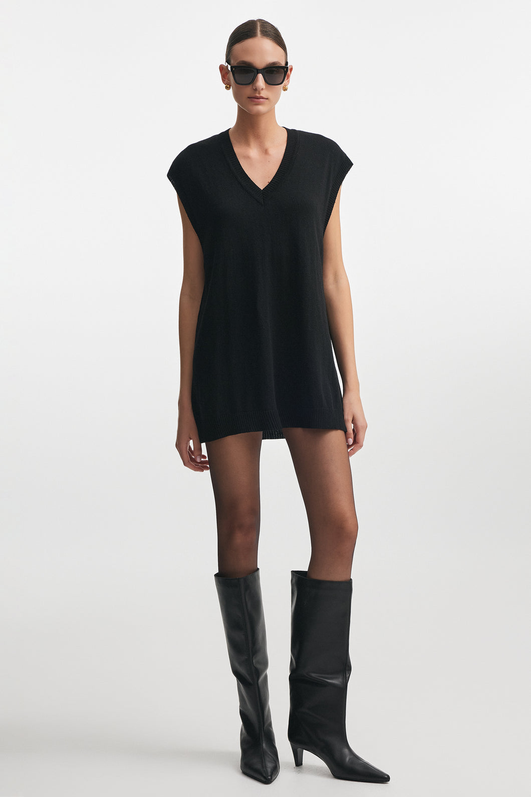 BASIC KNITTED VEST M/W BLACK