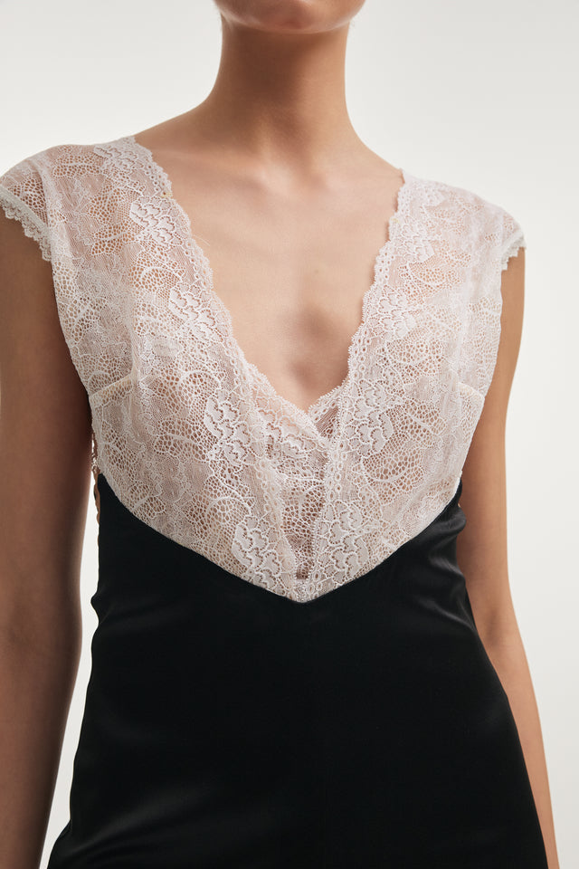 NAIA MIDI DRESS BLACK