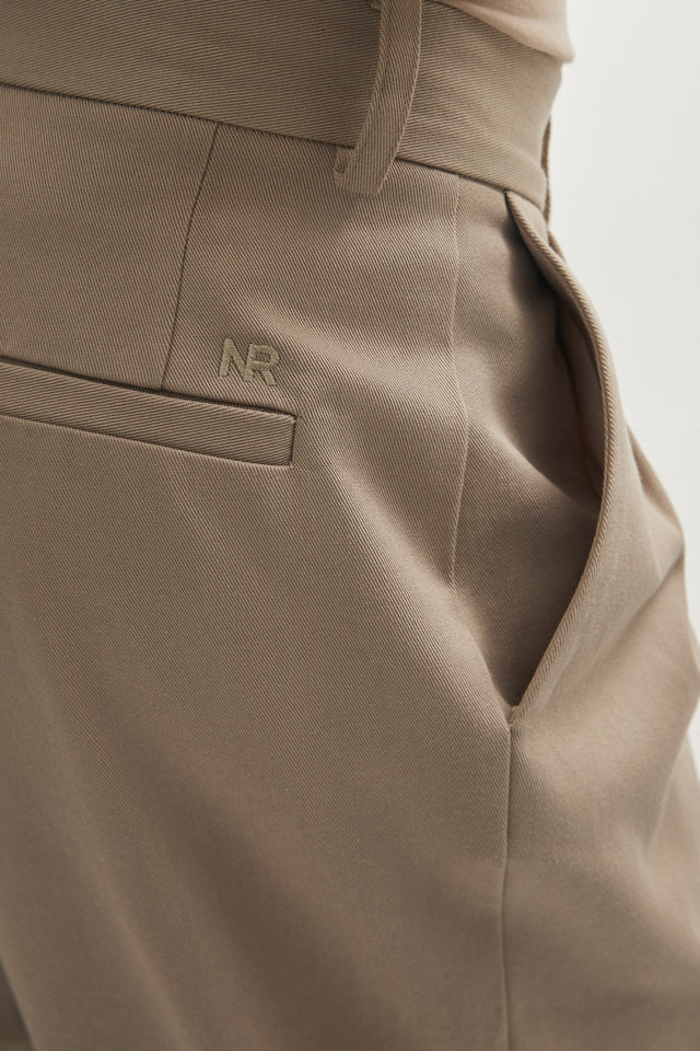 MUSE TROUSERS GREIGE