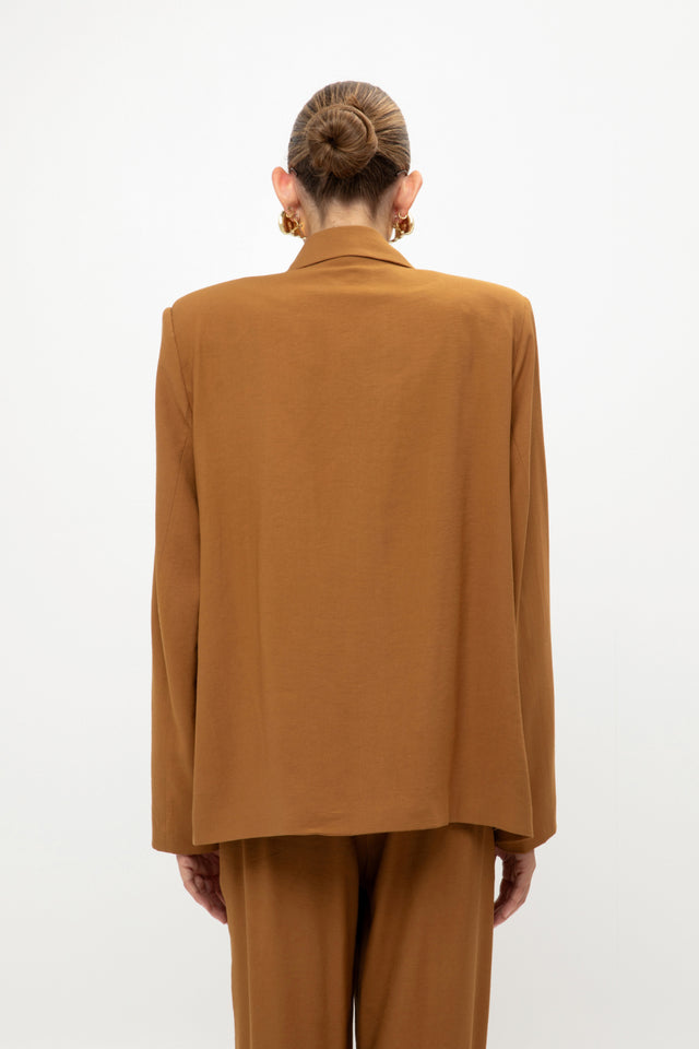 TAN BLAZER