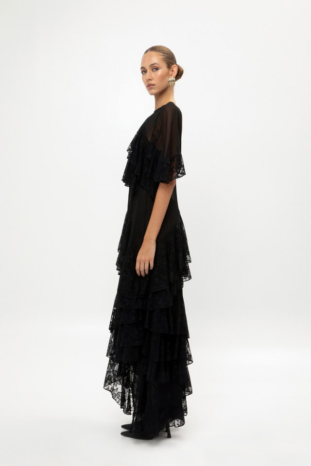 BLACK RUFFLED MAXI DRESS