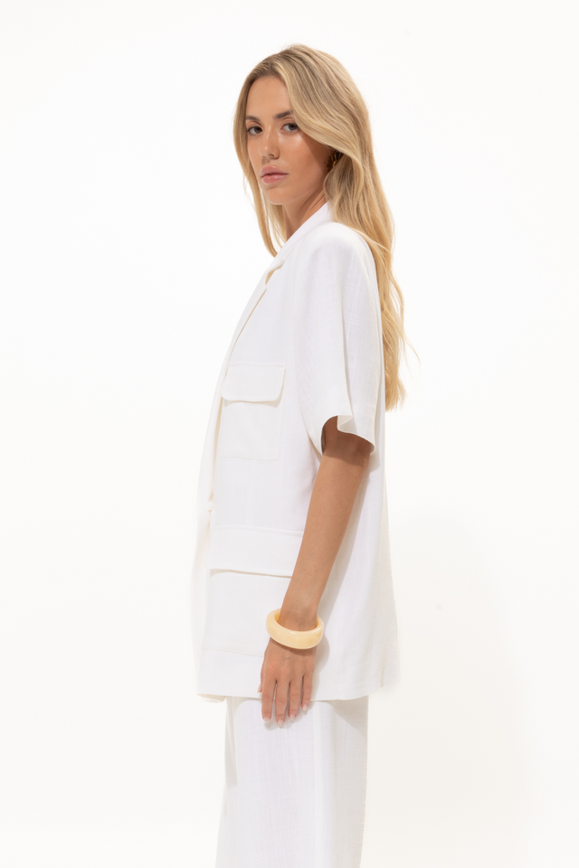 WHITE SHORT-SLEEVED BLAZER