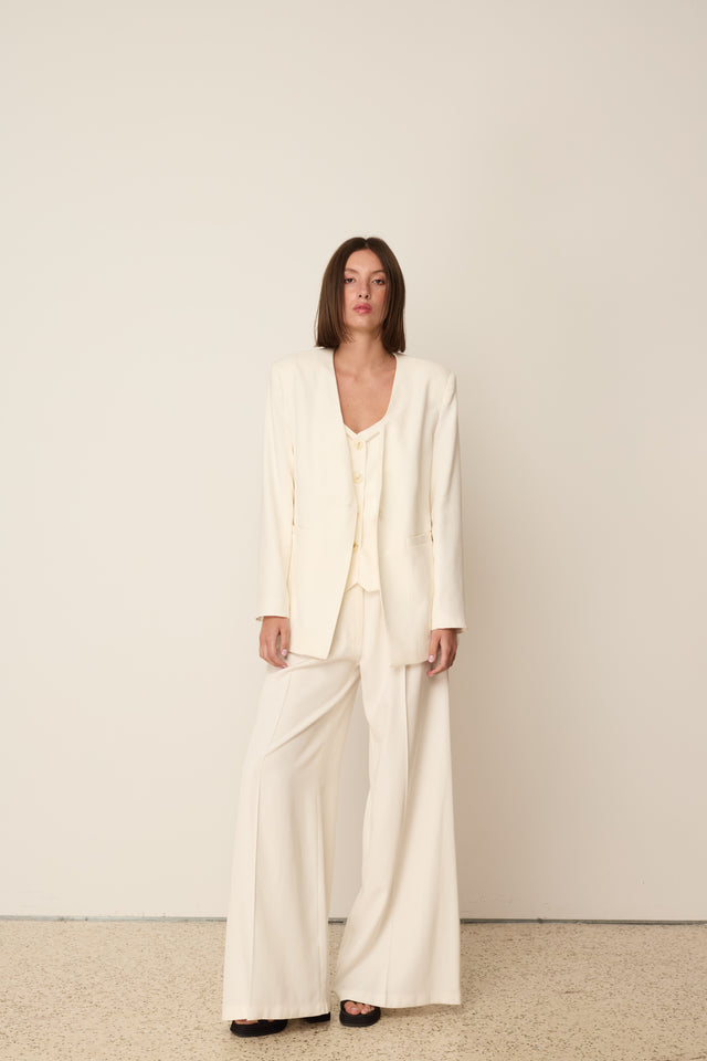JACKET WITH BUTTON WHITE