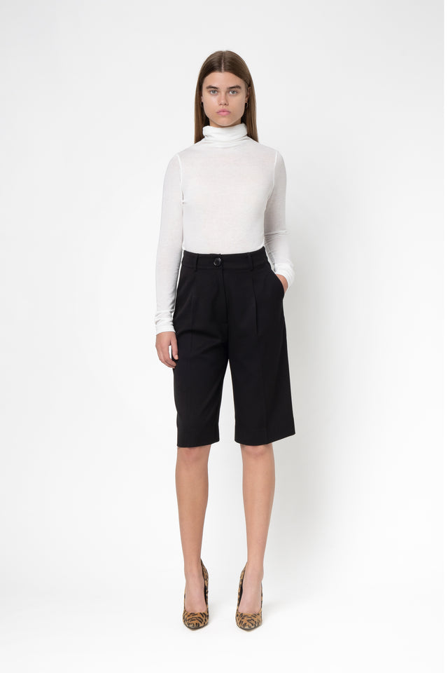 BERMUDA SHORTS BLACK