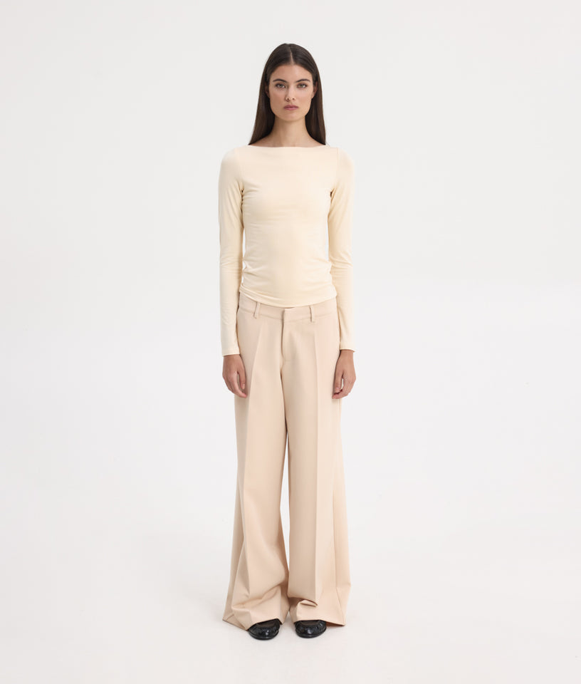 TYRA LOW WAISTED PANTS BEIGE