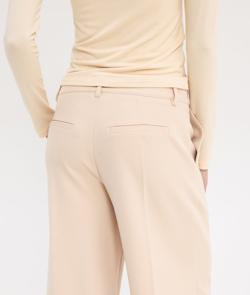 TYRA LOW WAISTED PANTS BEIGE