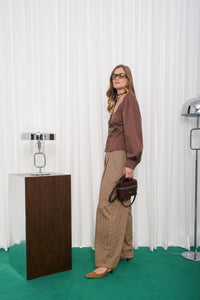 UNKNOWN TOP |BROWN