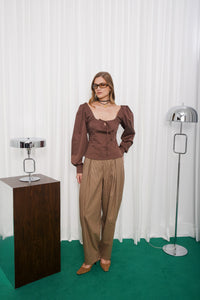 UNKNOWN TOP |BROWN