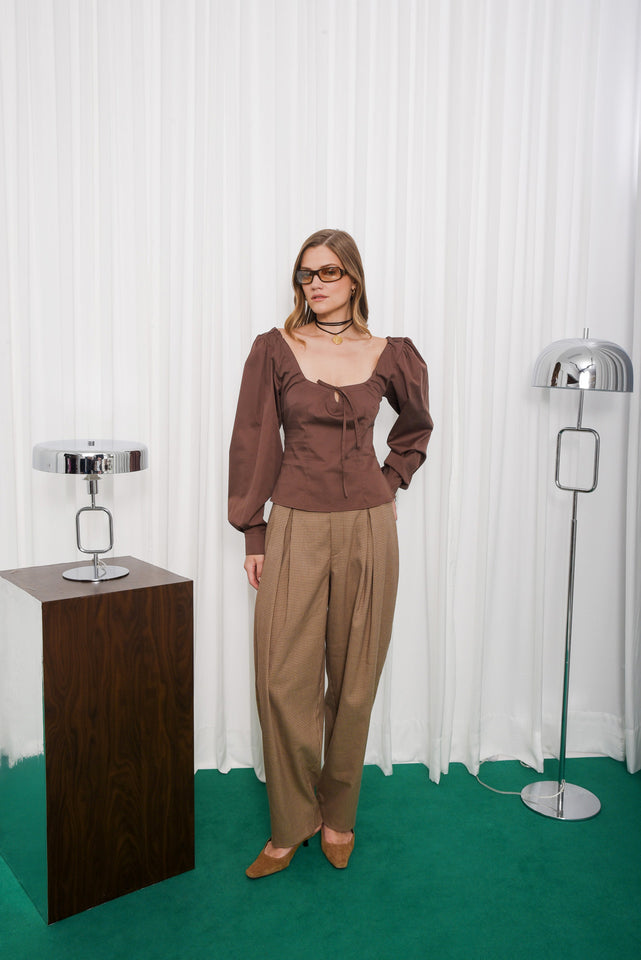 UNKNOWN TOP |BROWN
