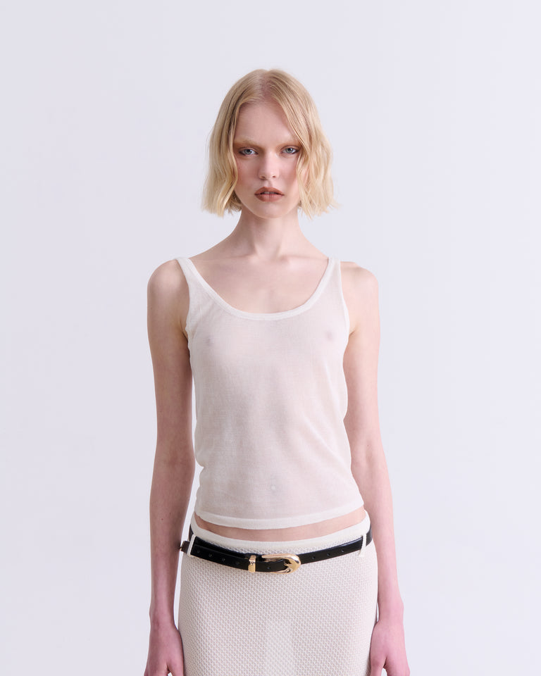 SLIM LEATHER BELT WITH GOLD BUCKLE
