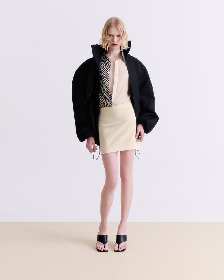 BLACK WINDBREAKER JACKET
