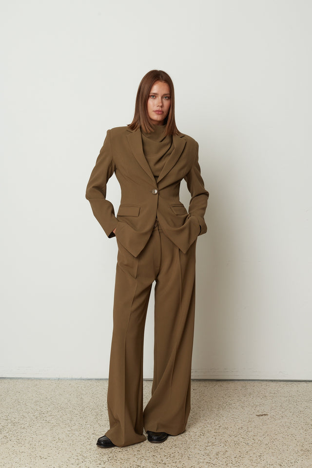 SIGNATURE JACKET OLIVE
