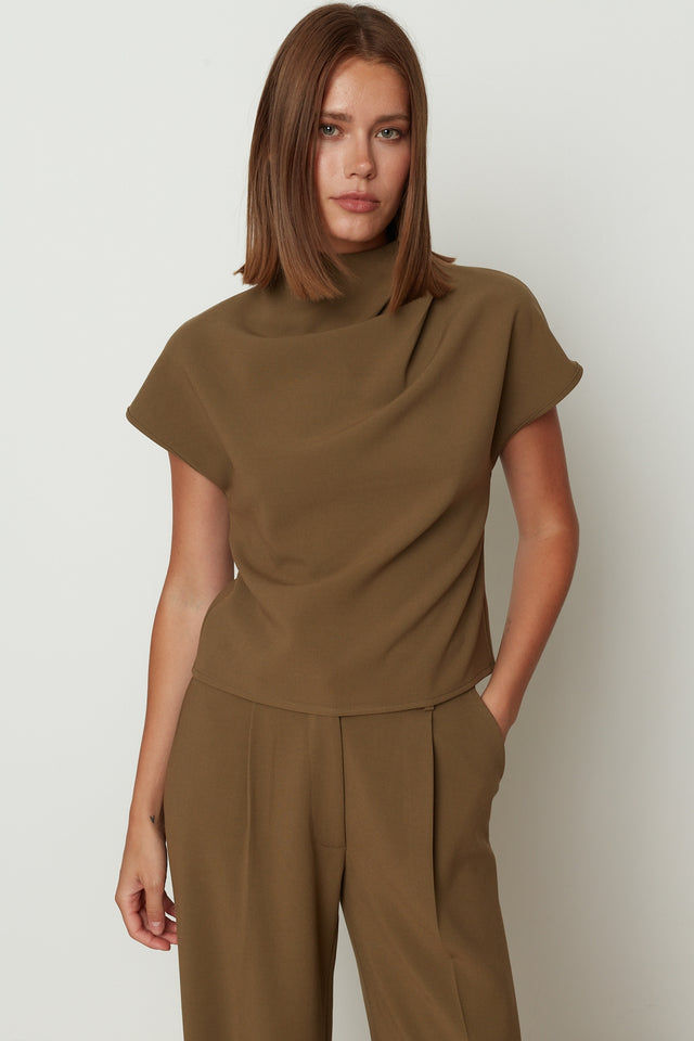 SIGNATURE TOP OLIVE