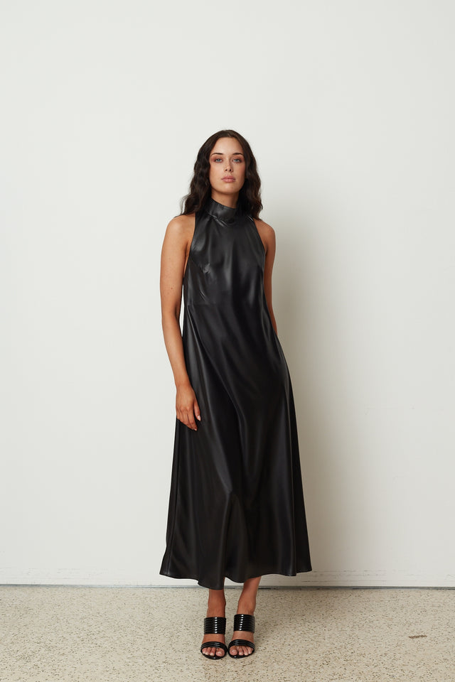 SLEEVELESS DRESS BLACK