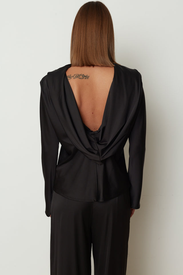 SLEEK DRAPING BLOUSE BLACK