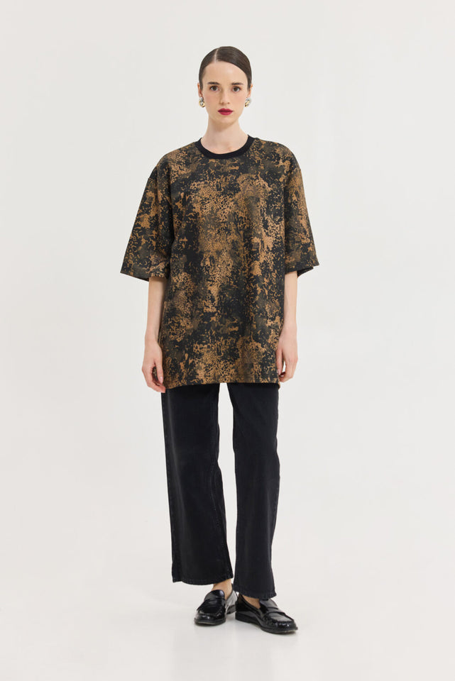 CHEETAH T-SHIRT BORN FROM DREAMS