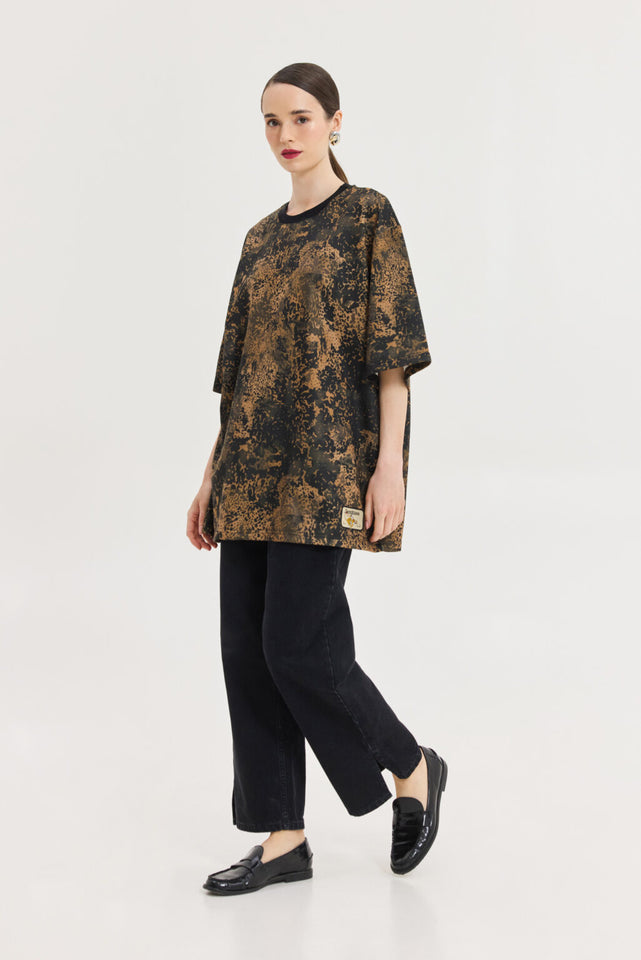 CHEETAH T-SHIRT BORN FROM DREAMS