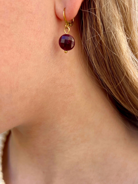 MACAW GARNET EARRINGS