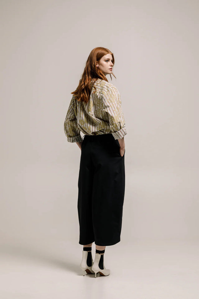 CHOGAN CROPPED PANTS BLACK