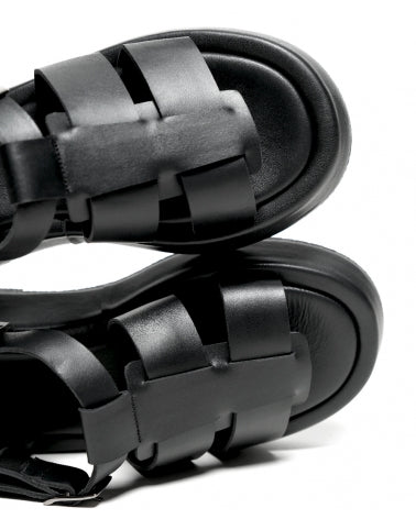 LAKOS | BLACK