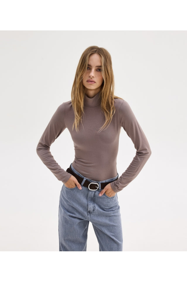 LAURA TURTLENECK TOP GREY