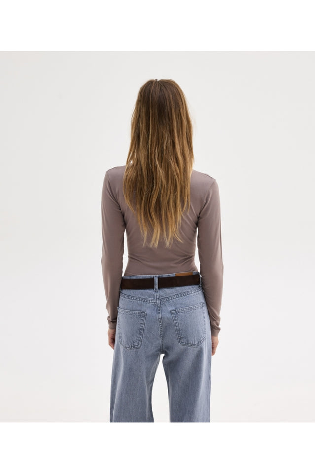 LAURA TURTLENECK TOP GREY