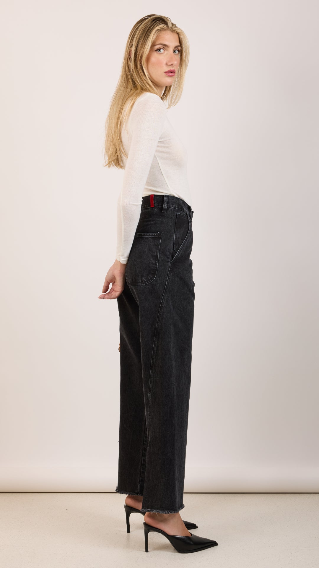 MEGAN VINTAGE BLACK