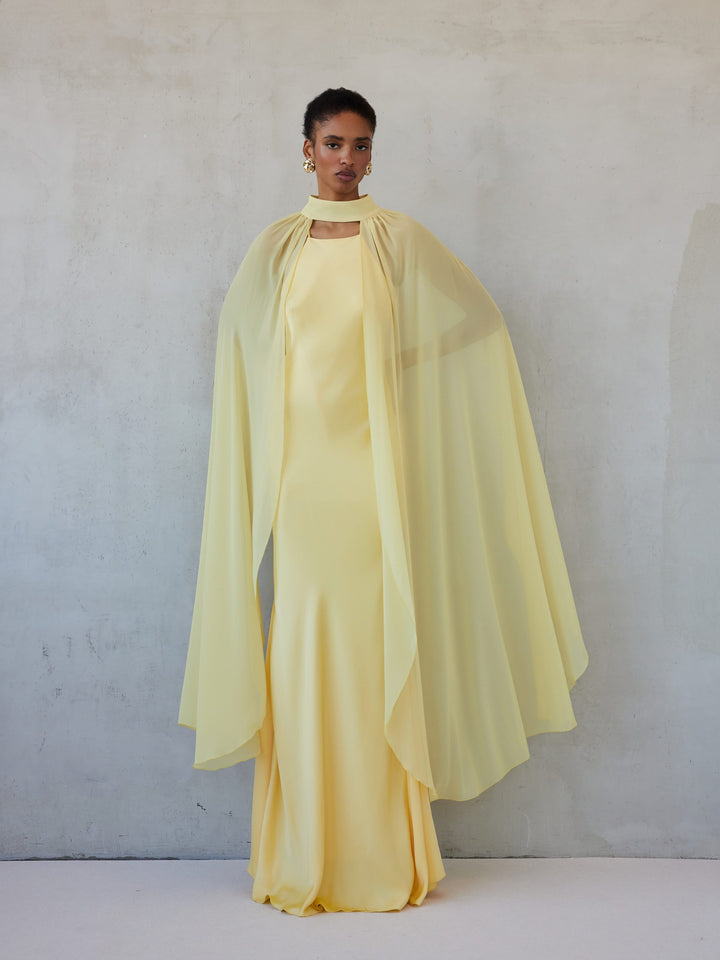 TURTLENECK CAPE | BUTTERYELLOW