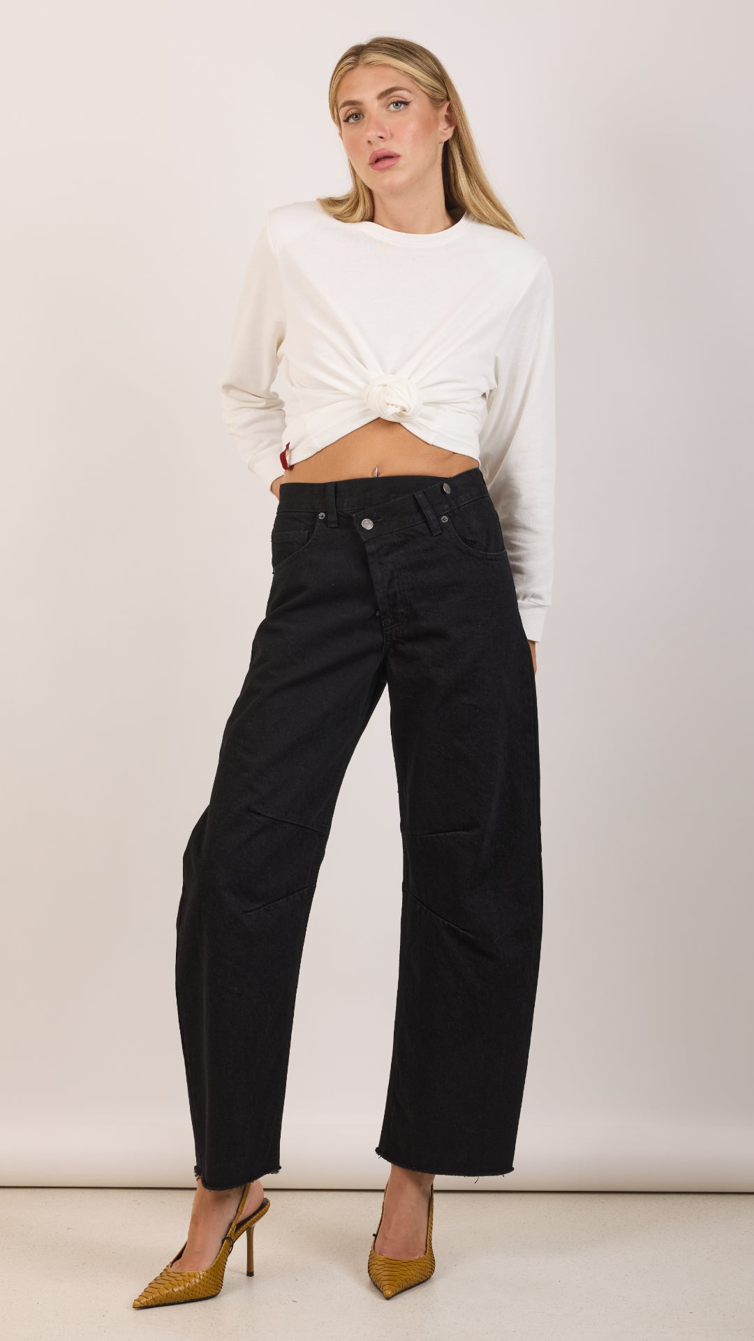 STACY BLACK S/W