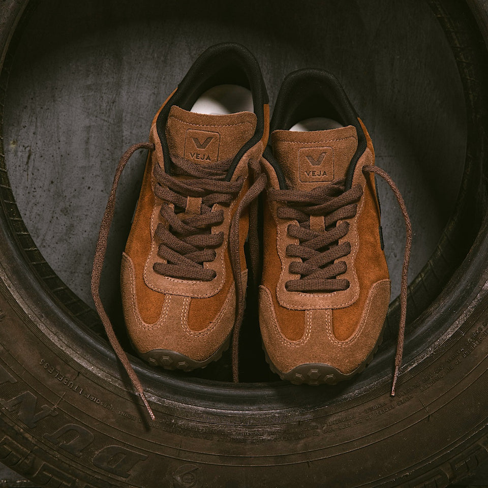 GT SUEDE COGNAC BLACK