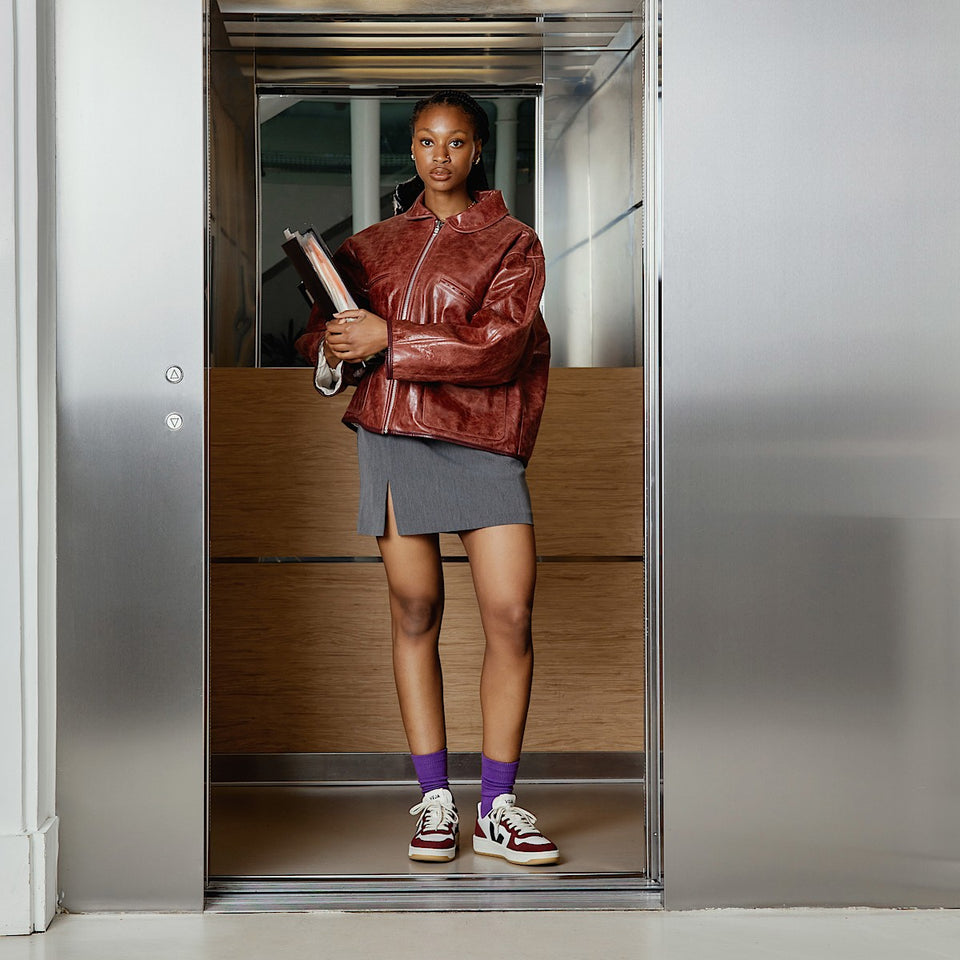 V-10 LEATHER WHITE BLACK AMARANTE