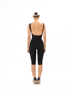 BLACK ACTIVE CAPRI PANTS