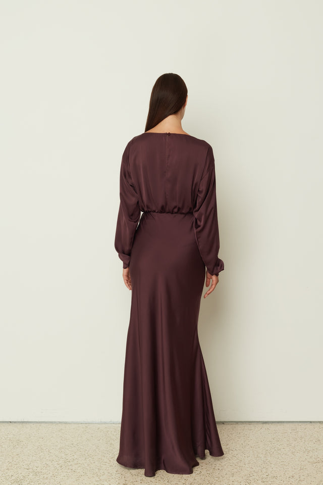 PLUM SATIN LONG FLARED DRESS