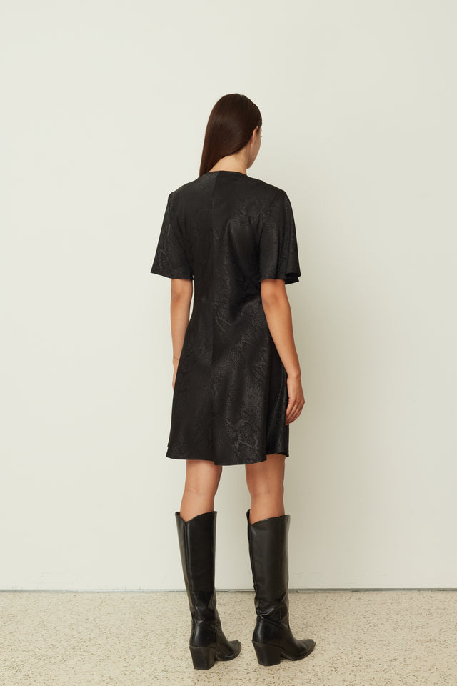 DRAPE TWIST DRESS BLACK
