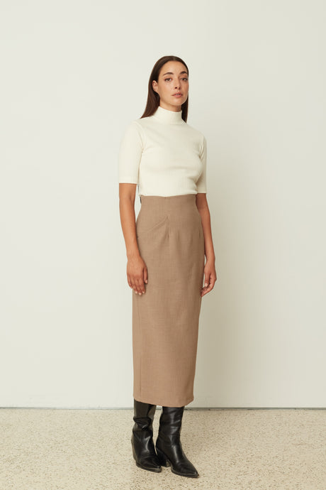 BEIGE PENCIL SKIRT