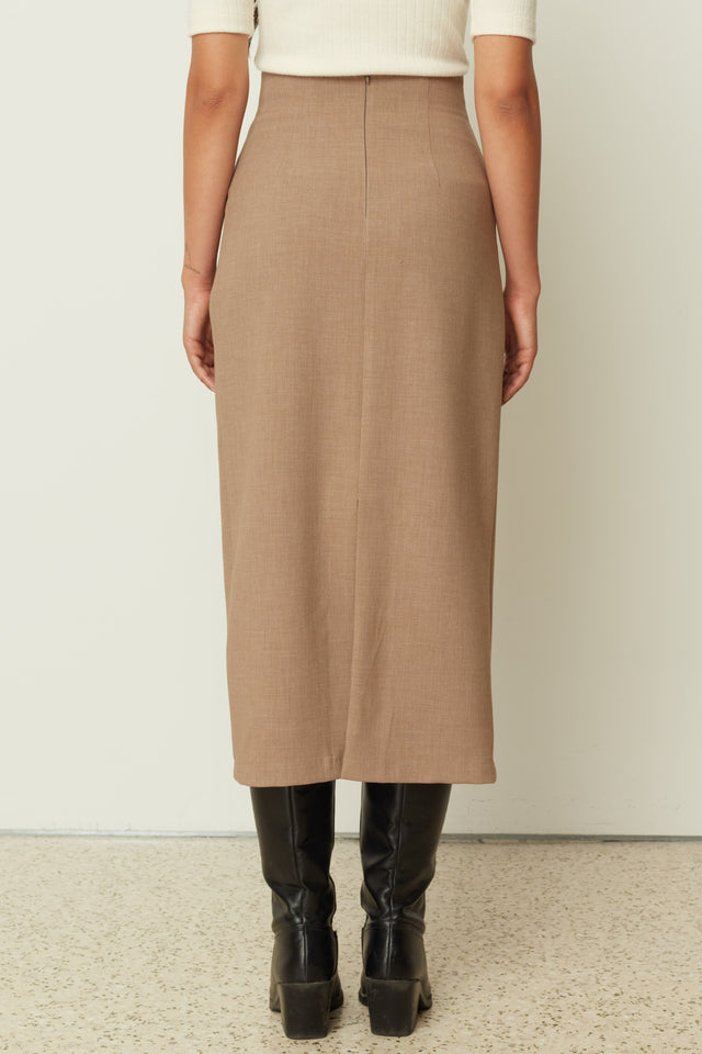 BEIGE PENCIL SKIRT