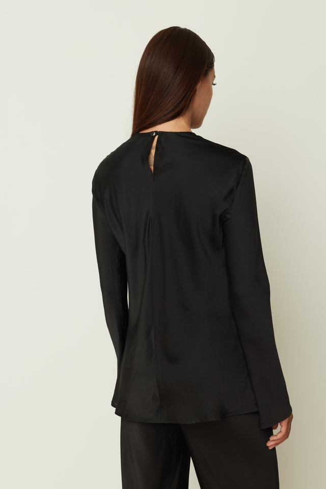 BLACK SATIN LONGSLEEVE TOP