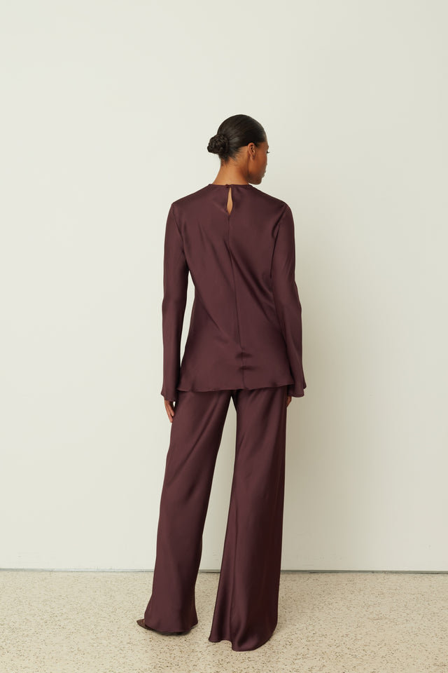 PLUM SATIN FLARED PANTS