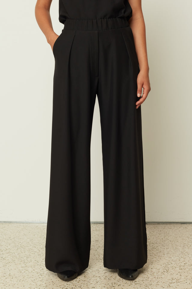 BLACK WIDE LEG PANTS