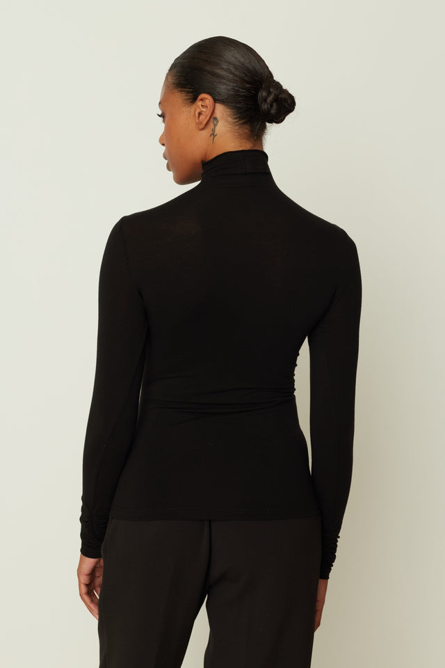 RUFFLED HIGH NECK TOP BLACK ONE SIZE