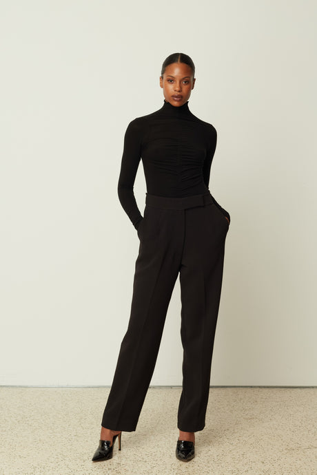 STRAIGHT PANTS BLACK
