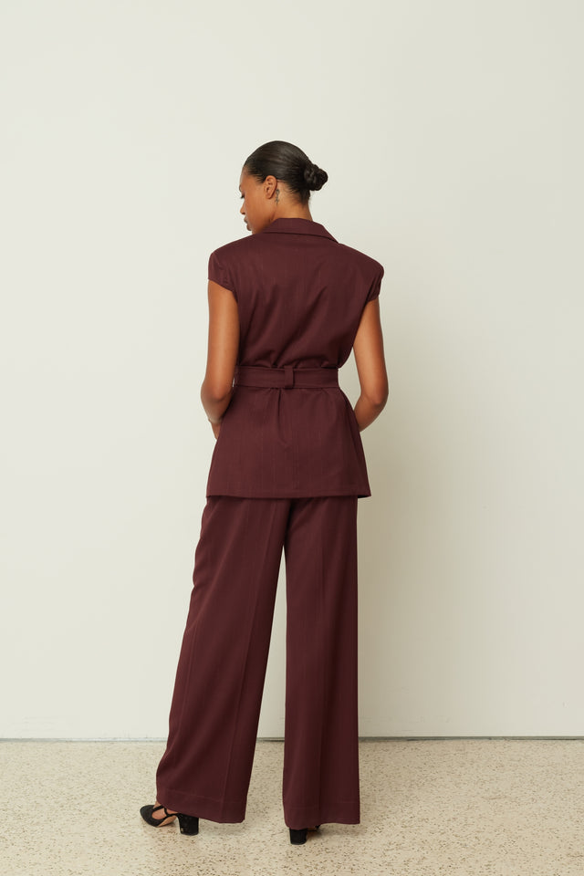 PANTS WITH PLEATS BORDEAUX